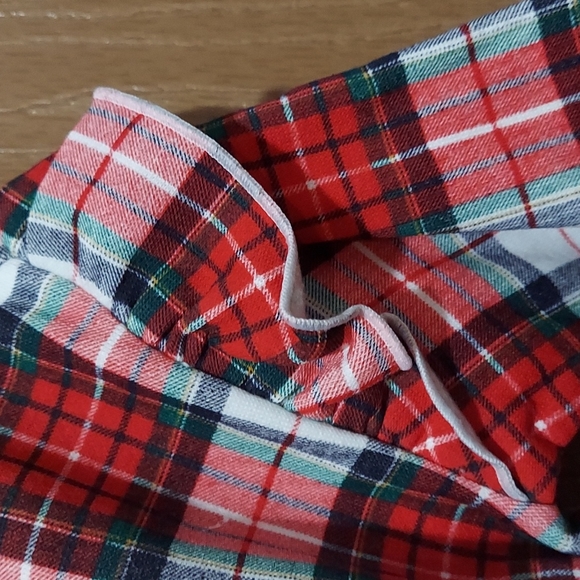 Tommy Hilfiger Two Piece Girl's Outfit - Picture 3 of 8